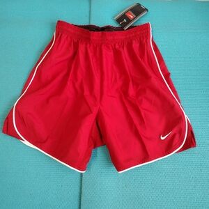NWT Nike Fournisseur Men's Athletic Shorts Varsity Red Size S